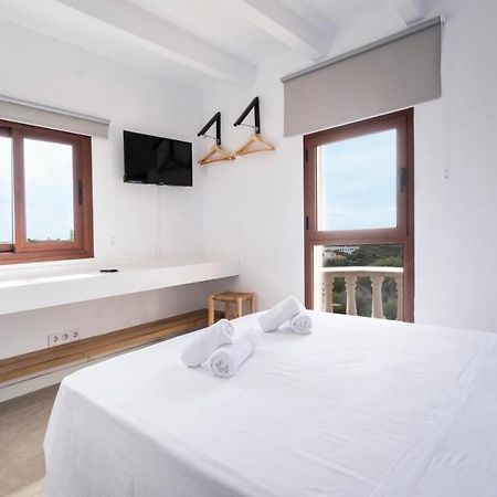 Castell De Lo Hotel Cala En Porter  Exterior photo