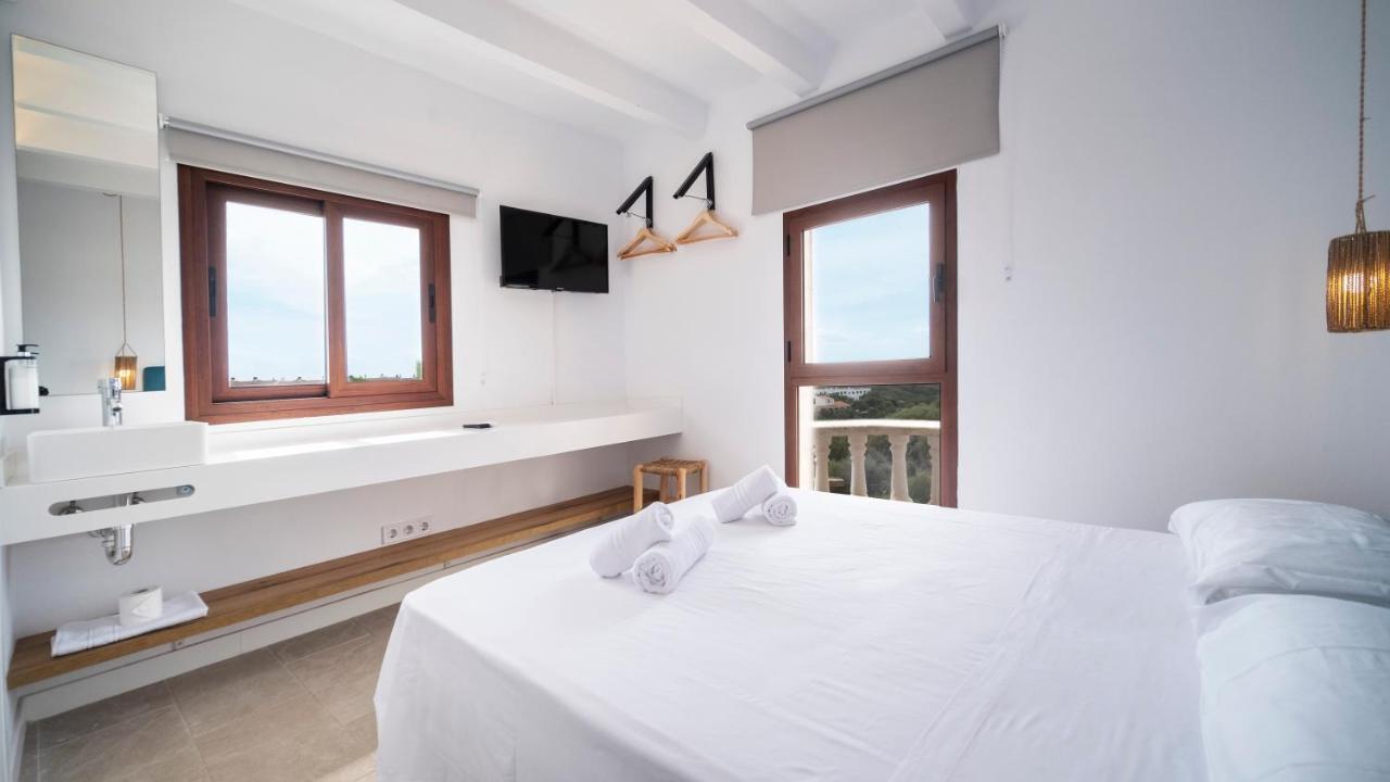 Castell De Lo Hotel Cala En Porter  Exterior photo