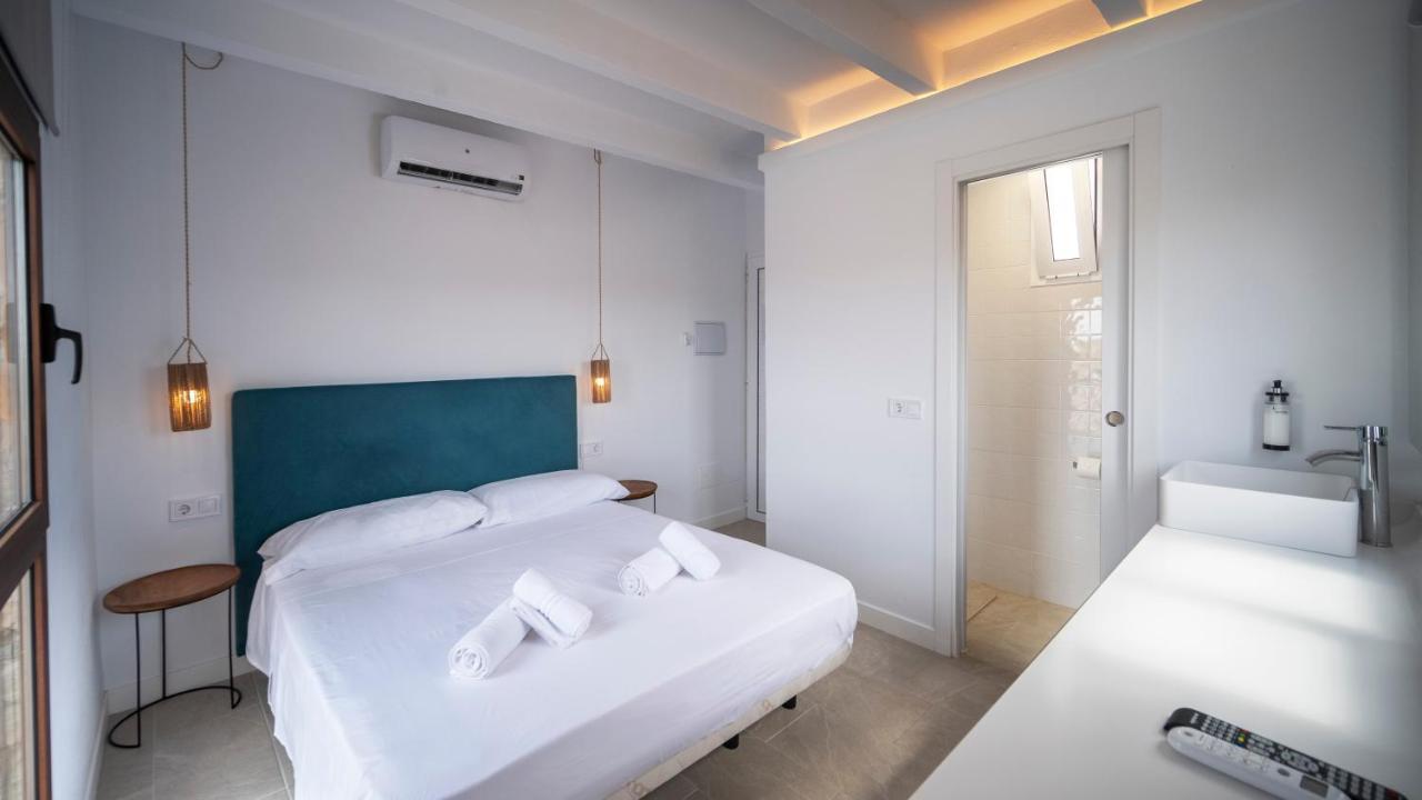 Castell De Lo Hotel Cala En Porter  Exterior photo